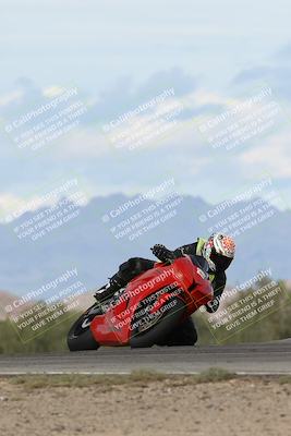 media/Nov-16-2025-Race Pace (Sun) [[8c5fa54630]]/Non Verified Riders (1st 20 Minutes)/7-Turn 9 Entry (210pm)/